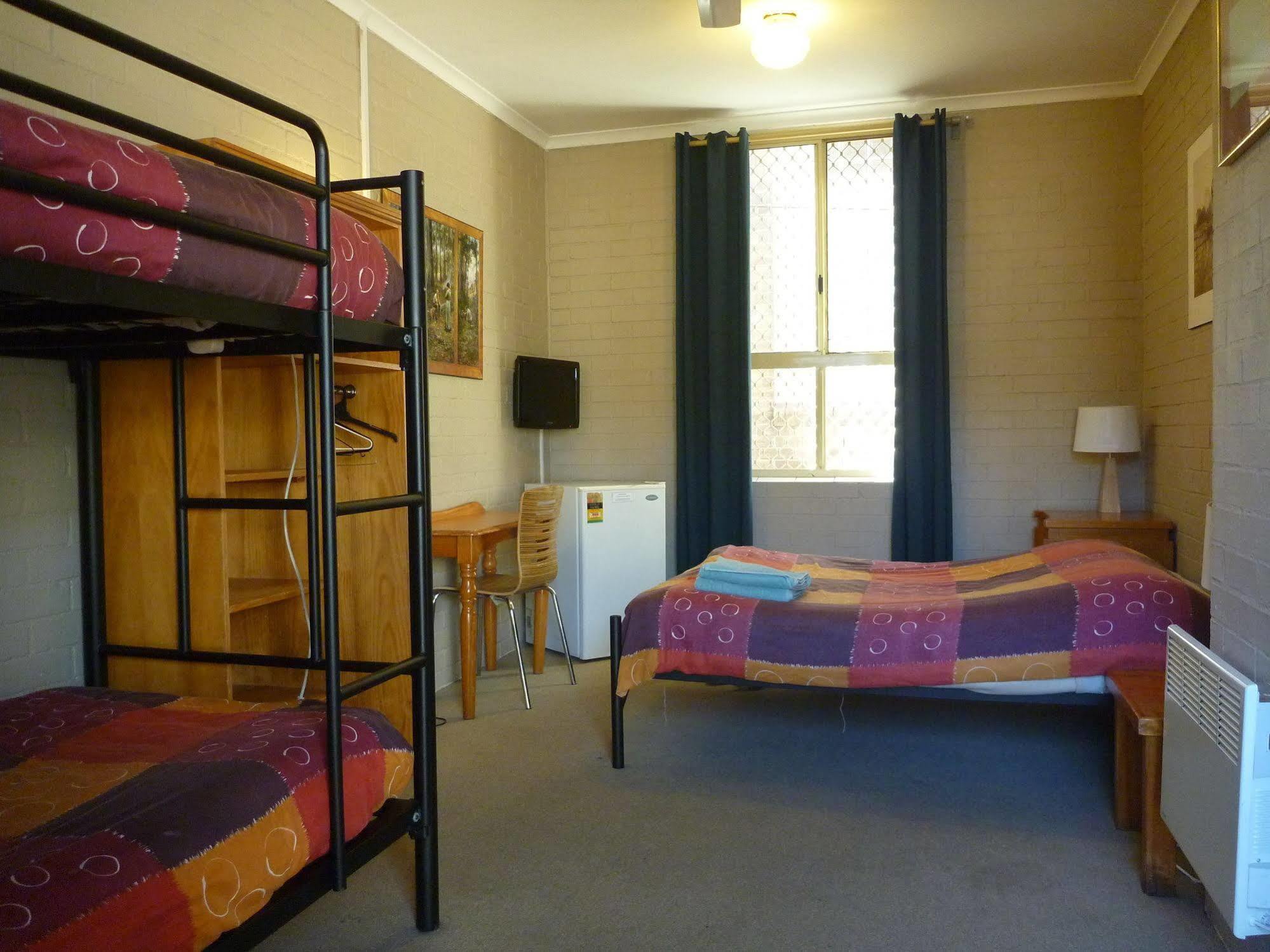 ซัมเมอร์ เฮาส์ แบ็กแพกเกอร์ นิวทาวน์ Hostel ซิดนีย์ ภายนอก รูปภาพ